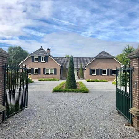De Hilkensberg Hotel *