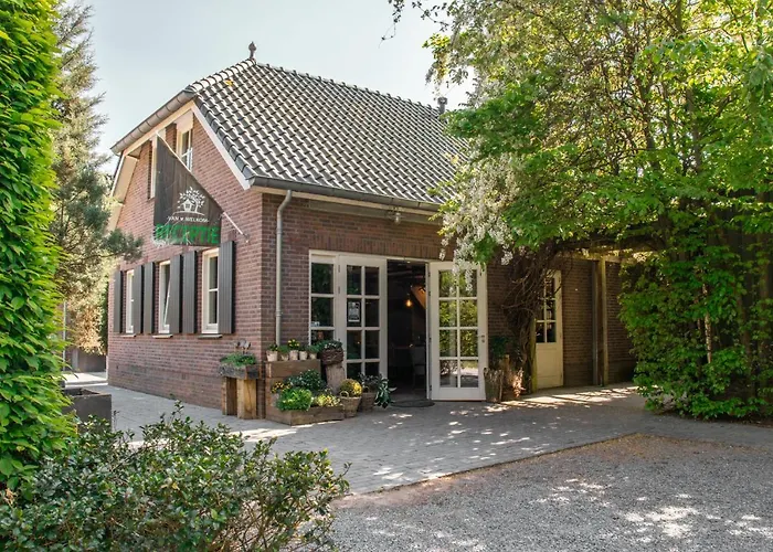 De Hilkensberg * Broekhuizen (Limburg)